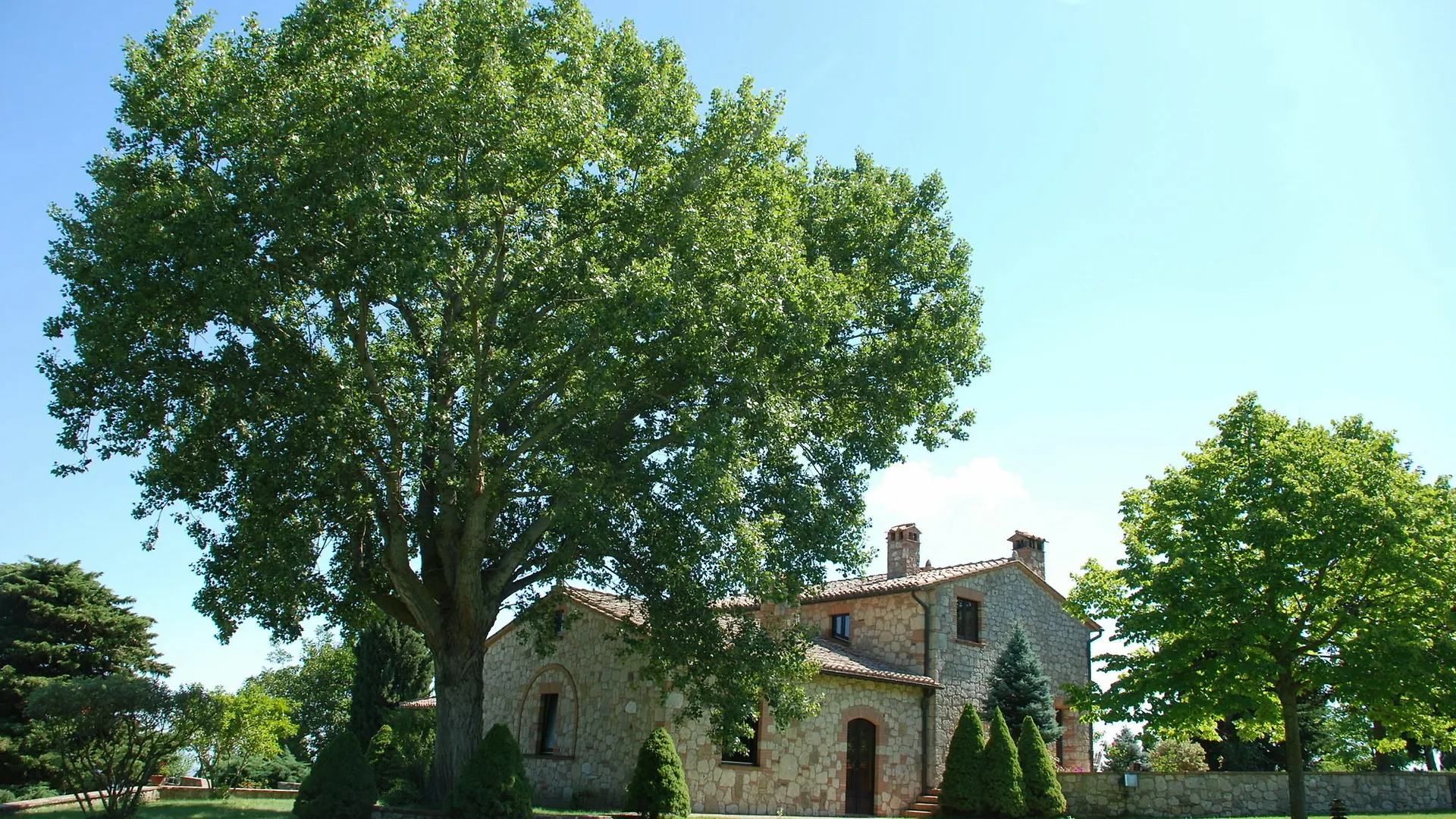 Dom wakacyjny Willa Borgo Poggio Bianco Sarteano Włochy